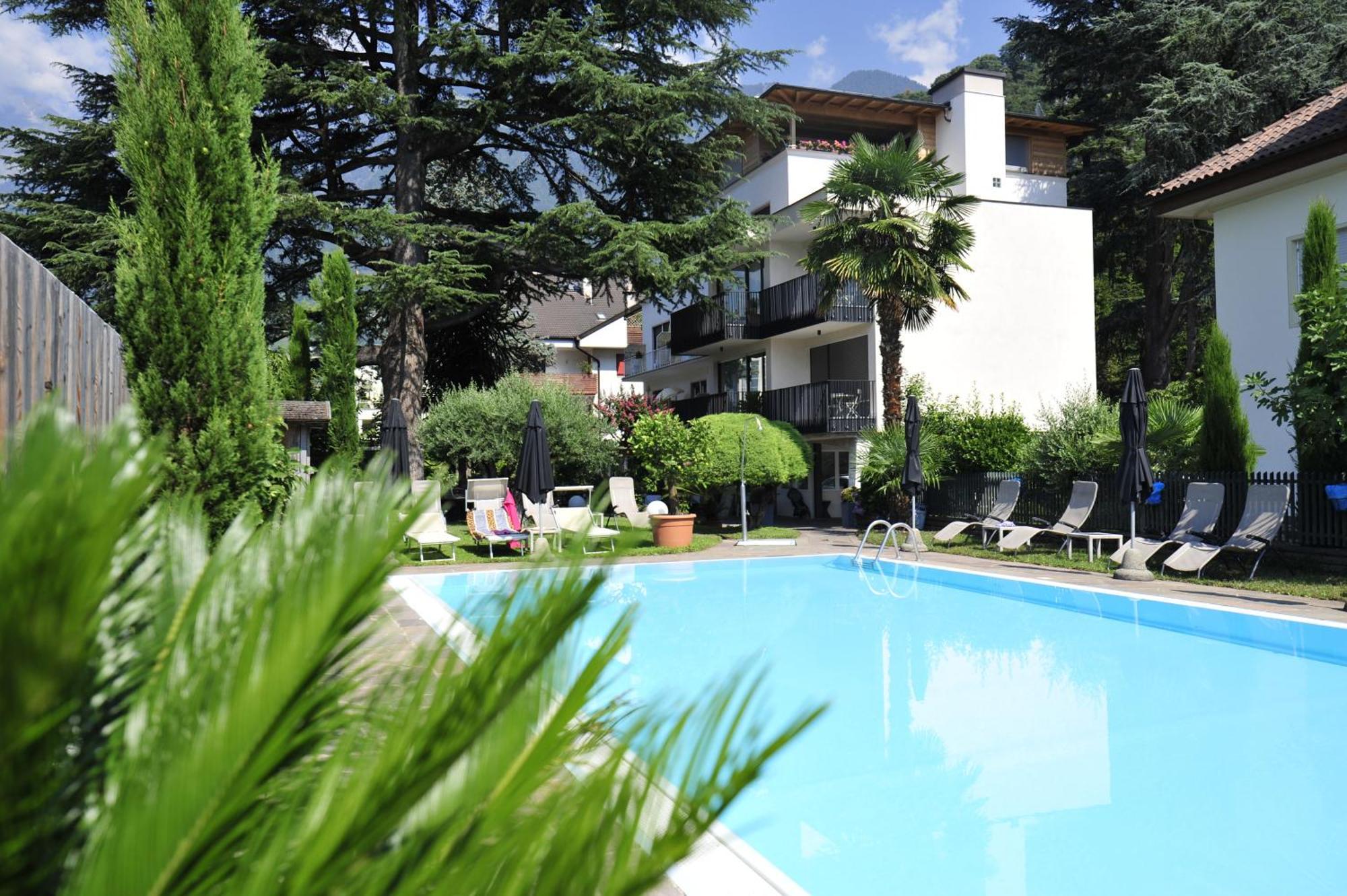 Hotel Jasmin Merano Esterno foto